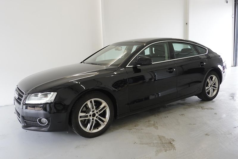 Audi A5 A5 2,0 TDI TOP STAV a SERVIS - fotografie inzerátu