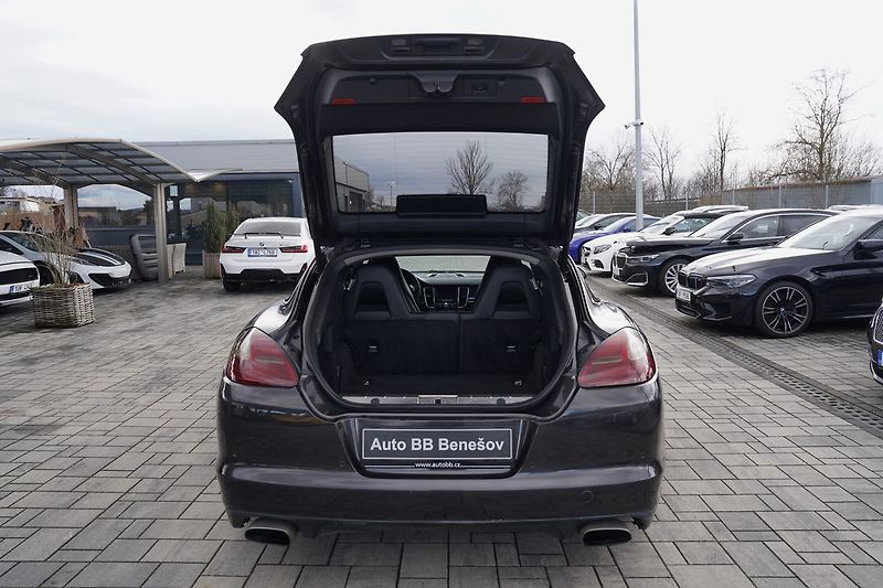 Porsche Panamera 3.6 V6/300PS/kůže/AT/xenony - fotka 11 z 37