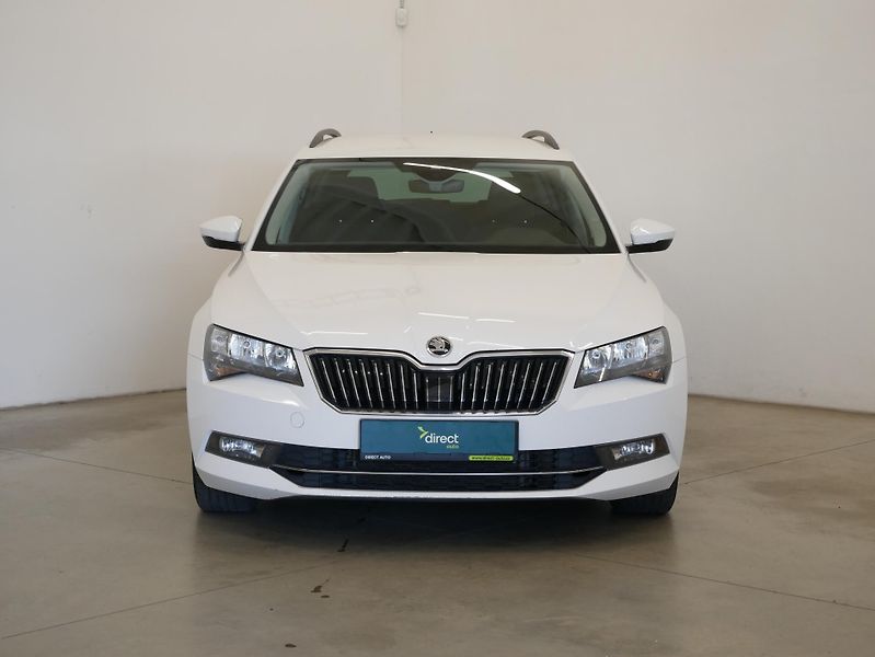 Škoda Superb - fotka 4 z 30