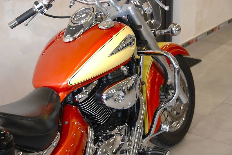 Suzuki VL 800 Intruder Volusia (2003) VÝPRODEJ, hezký s - fotka 8 z 20