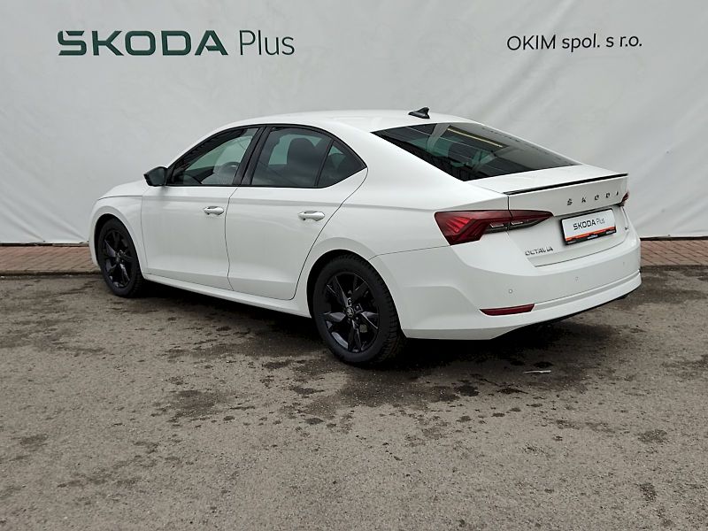 Škoda Octavia (2022) Style Plus Dynamic 2,0 Tsi 140 - fotka 33 z 37
