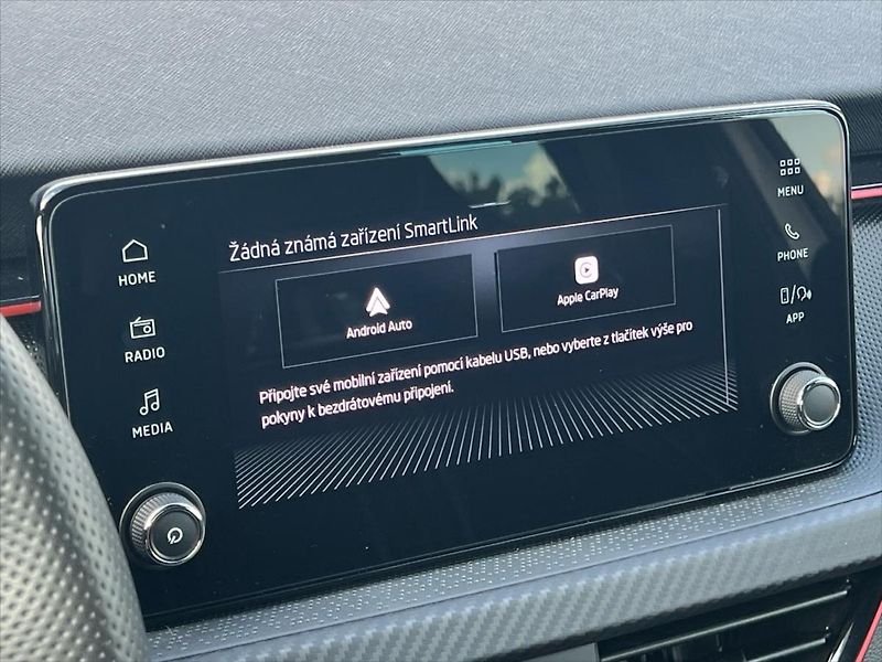 Škoda Kamiq 1,5 TSi 110 kW 7DSG MONTE CARL - fotka 22 z 30