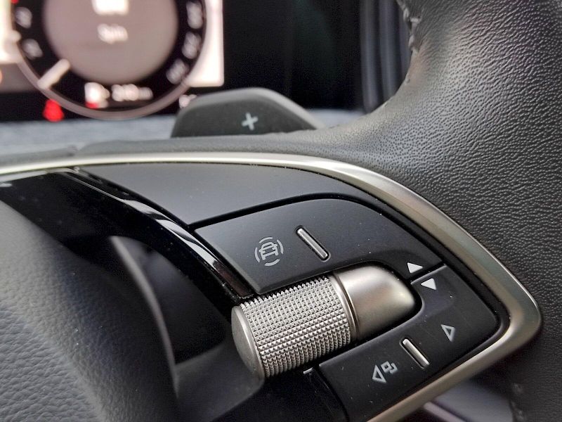 Škoda Superb (2024) combi Selection 2,0 Tdi 142 kw - fotka 29 z 37