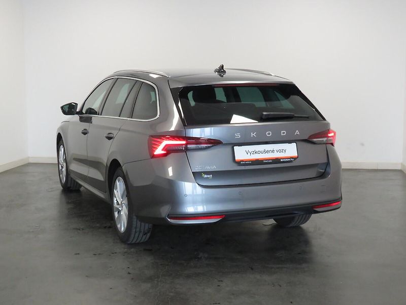 Škoda Octavia - fotka 7 z 25