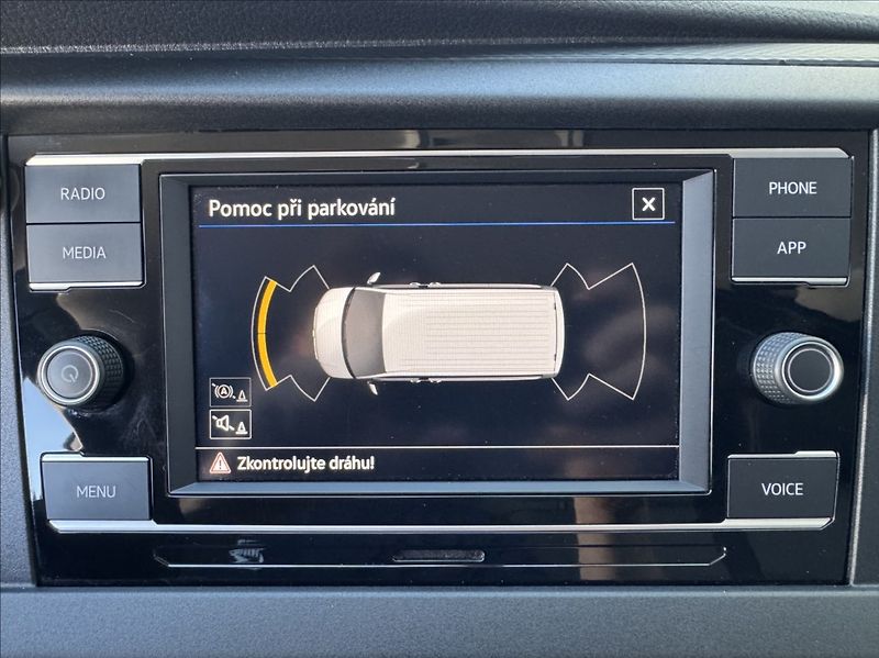 Volkswagen Transporter 2,0 TDI DSG LONG DPH 1.maj ČR - fotka 45 z 50