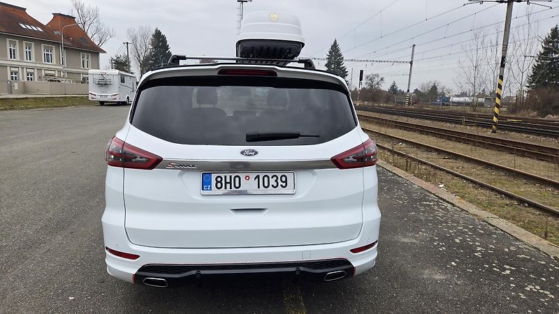 Ford S-MAX (2018) ST - Line 177 Kw - fotka 5 z 21