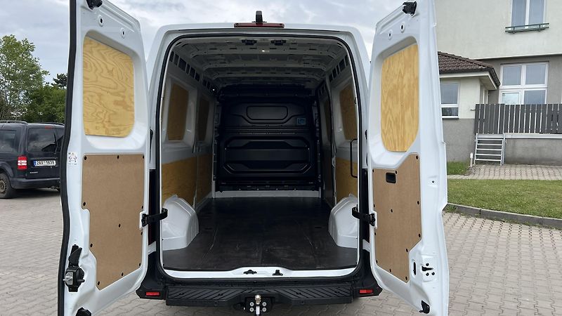 Nissan Interstar (2025) L3H2 Van + tažné - fotka 11 z 28