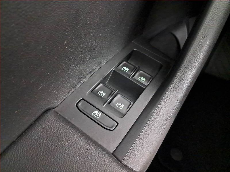 Škoda Octavia (2018) Style 2.0 TDI, Navi, Tempomat - fotka 23 z 23