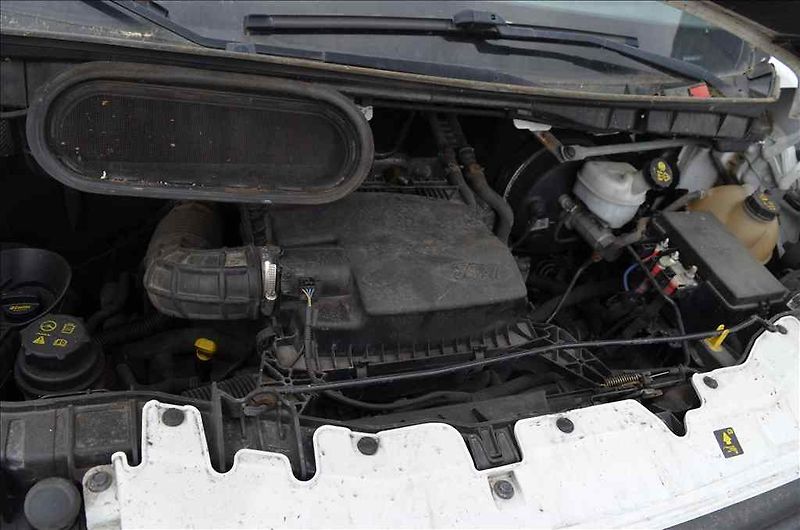 Ford Transit (2015) 2,2 D - fotka 20 z 20
