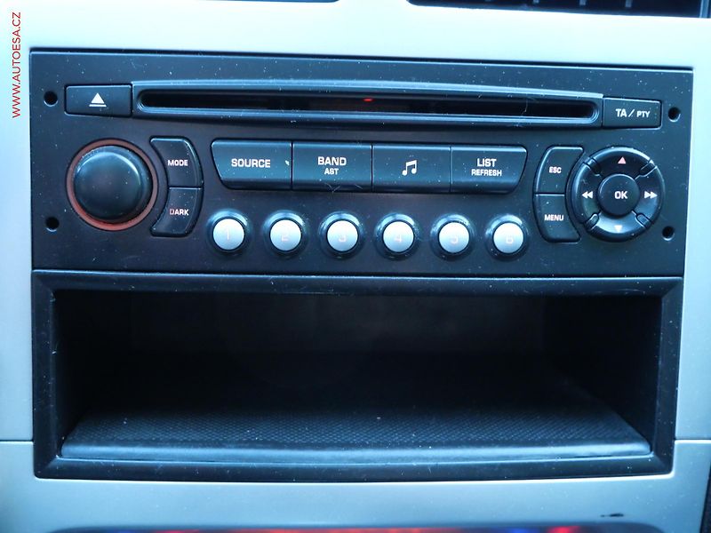 Peugeot 307 (2006) 1.6 HDI, AC, TZ, panor. - fotka 16 z 21