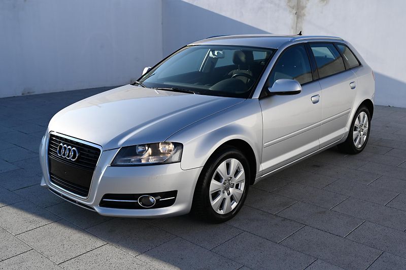 Audi A3 1.4TFSI 92KW Rezervace 6/2011 - fotka 9 z 31