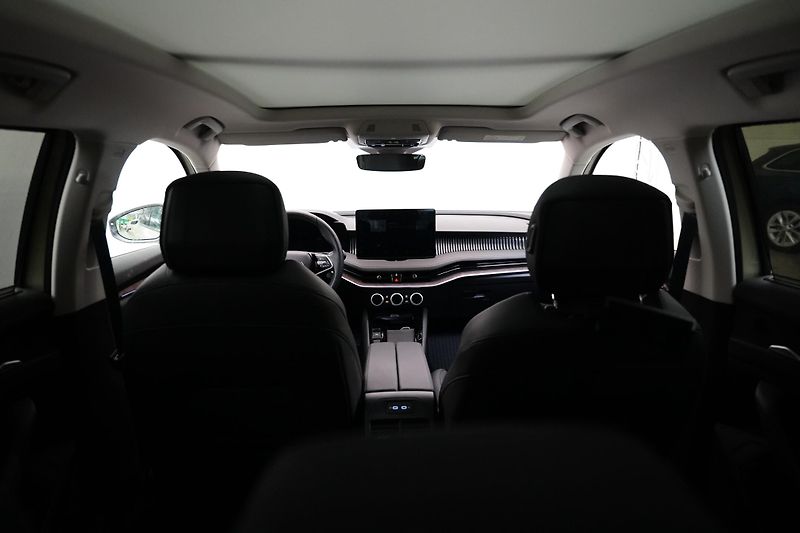 Škoda Superb - fotka 26 z 29