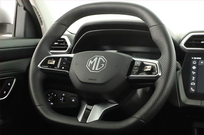 MG ZS (2026) 1.5 i, ELEGANCE, 360KAMERA - fotka 8 z 18