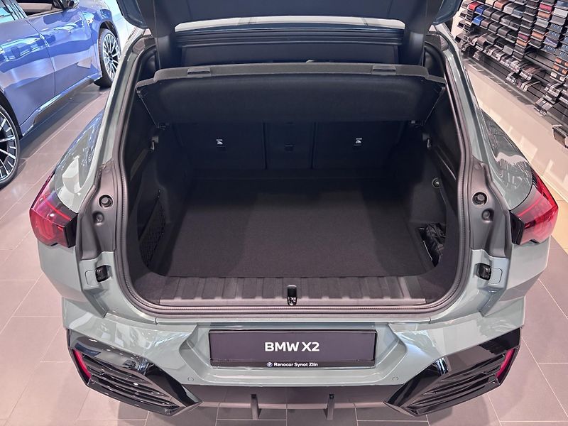 BMW X2 sDrive 20i - fotka 5 z 12
