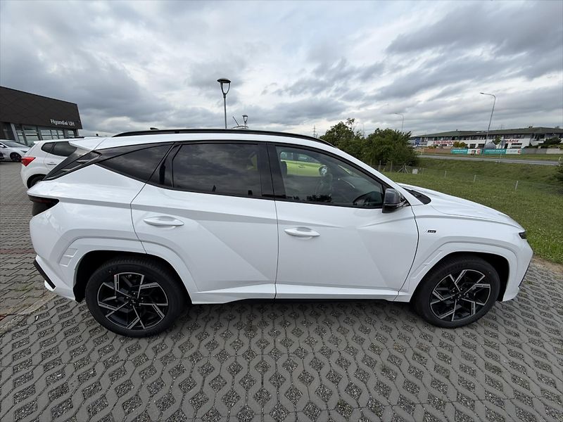 Hyundai Tucson (2026) 1,6 T-GDI 4x2 110kW 7st. DCT - fotka 6 z 12