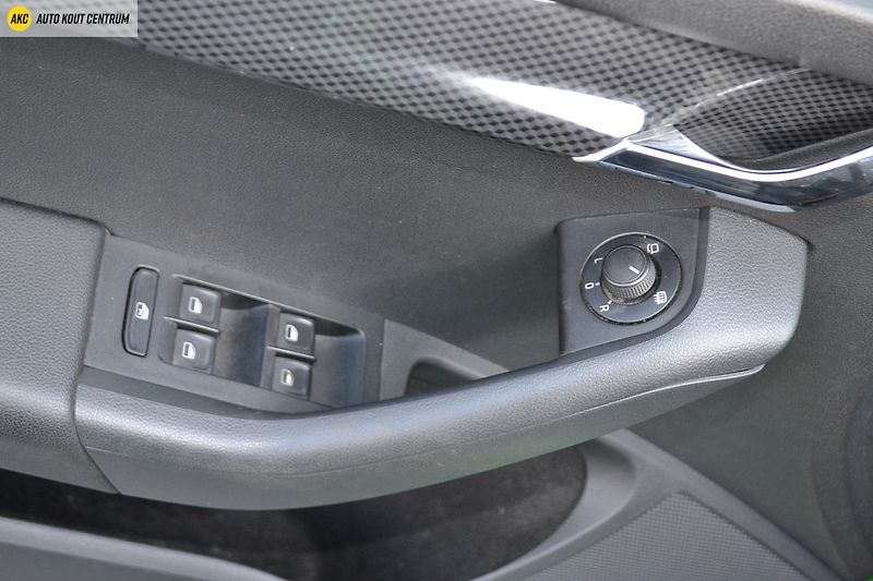 Škoda Octavia RS , 2.0TSI - 162KW !!! - fotka 50 z 56