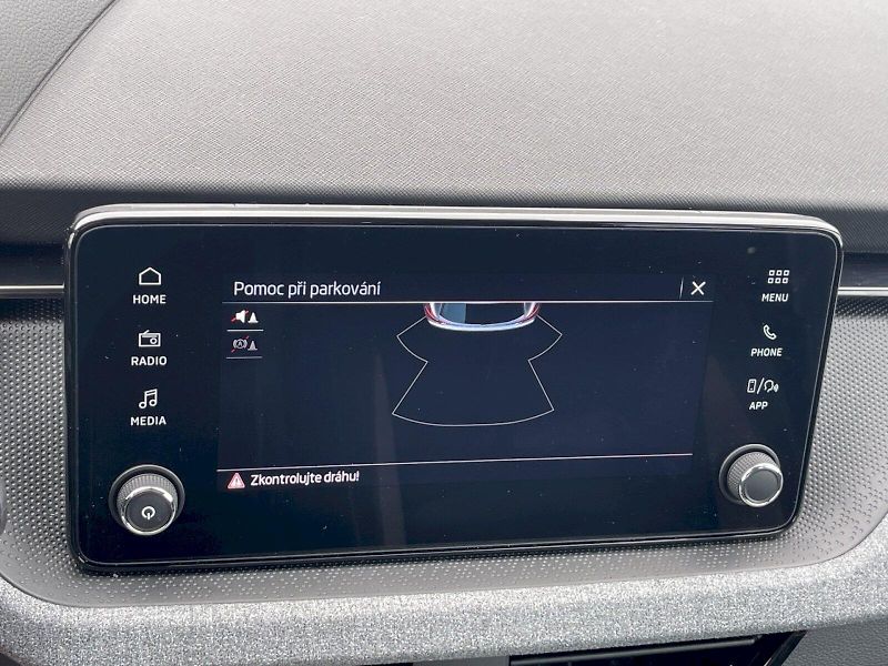 Škoda Kamiq (2025) 1.0 TSI 85 kW Selection - fotka 15 z 30