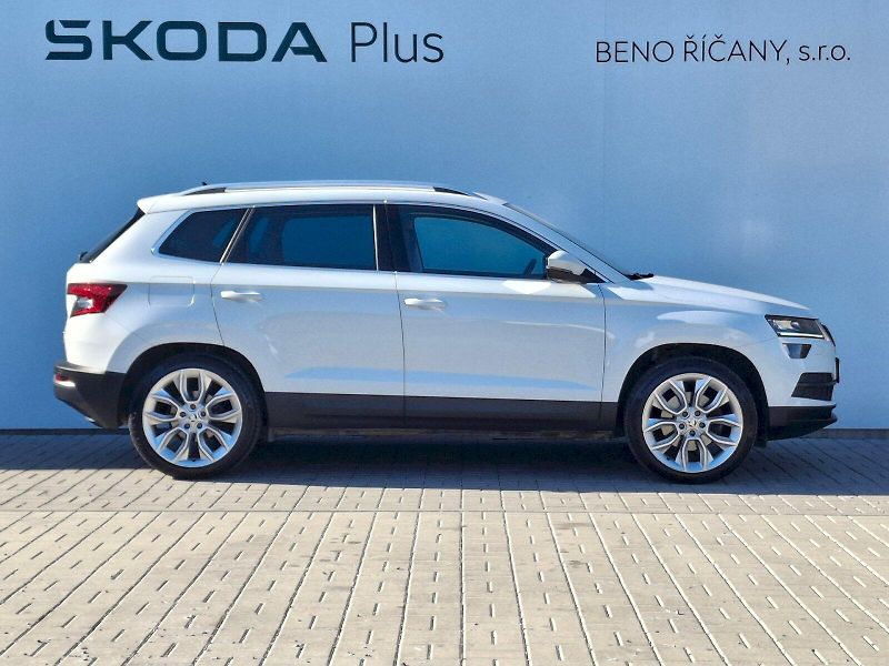 Škoda Karoq (2018) Style DSG 4x4 2,0TDi 110kW - fotka 13 z 38