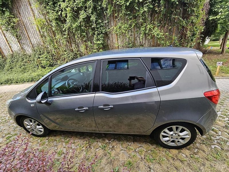 Opel Meriva (2016) - fotka 3 z 12