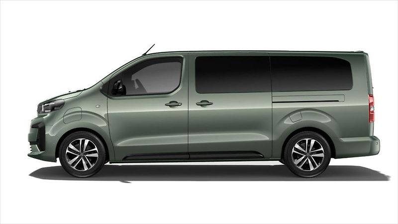 Citroën SpaceTourer (2025) 2,2 BlueHDi 180 EAT8 SHINE XL - fotka 2 z 7