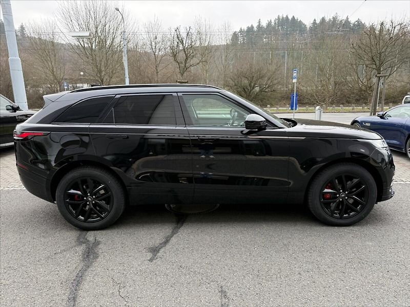 Land Rover Range Rover Velar 3,0   DYNAMIC SE P400 - fotka 6 z 21