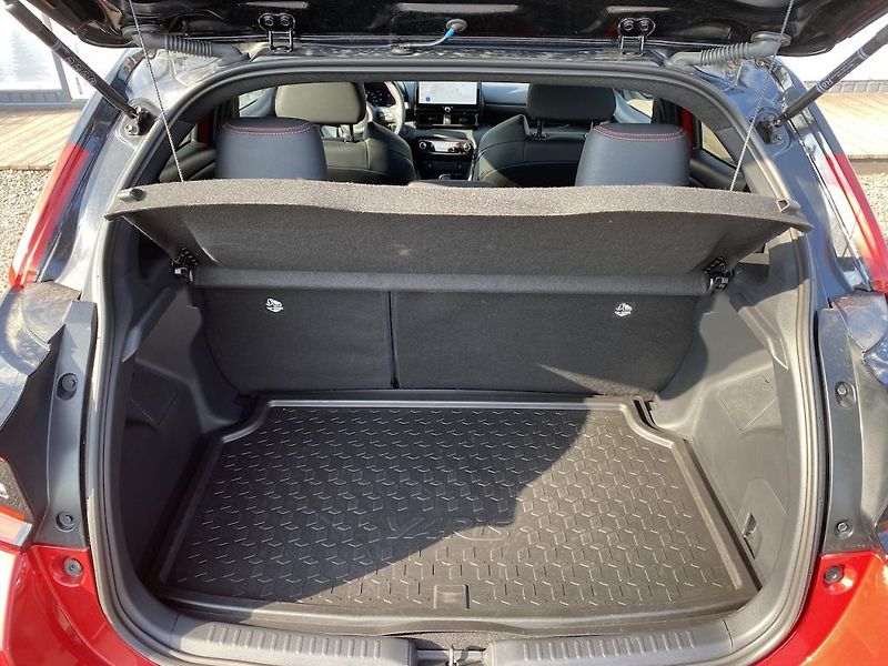 Toyota Yaris 1.5HEV, ČR-1m, GR Sport, DPH - fotka 24 z 25