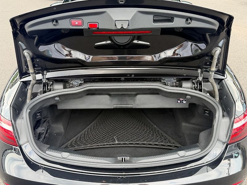 Mercedes-Benz Třídy E E 53 AMG Cabrio - fotka 13 z 44