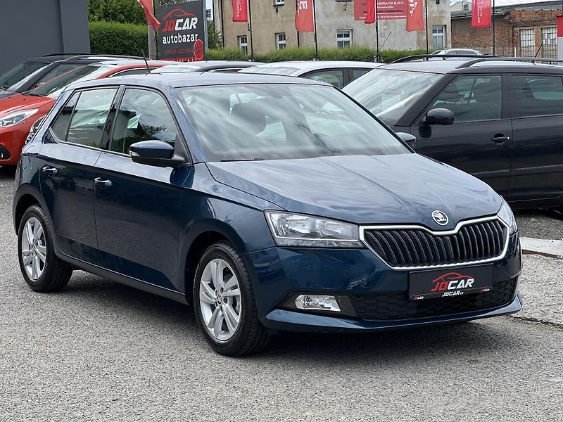 Škoda Fabia 1.0TSi 70kw KAMERA TEMPOMAT - fotka 3 z 43
