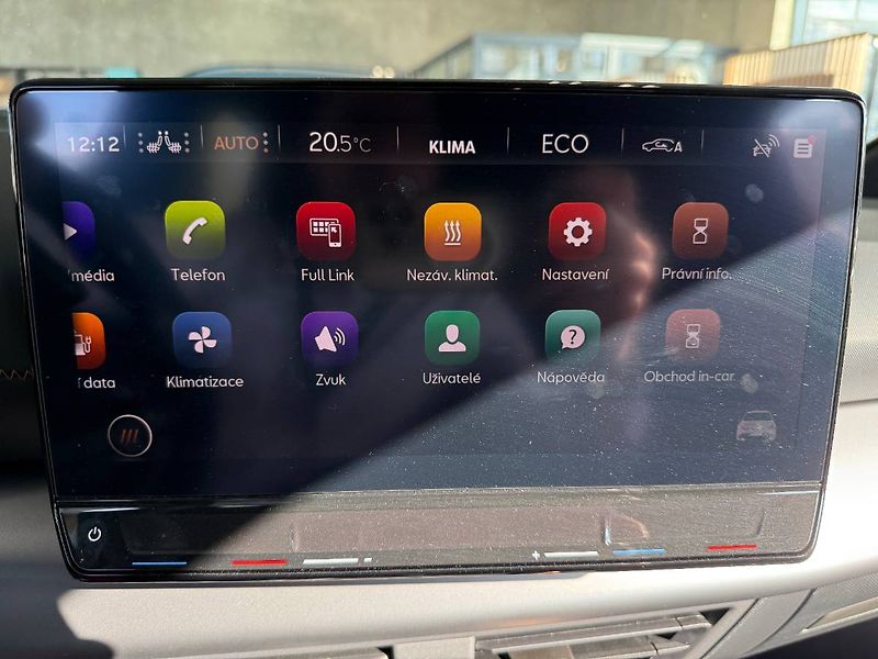 Cupra Born (2023) e-Boost 58kWh 170kW  AUTO - fotka 7 z 24