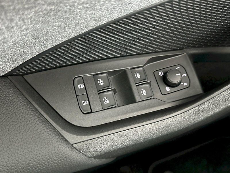 Škoda Octavia (2025) DSG 2.0TDI 110kW Top Selection - fotka 29 z 35