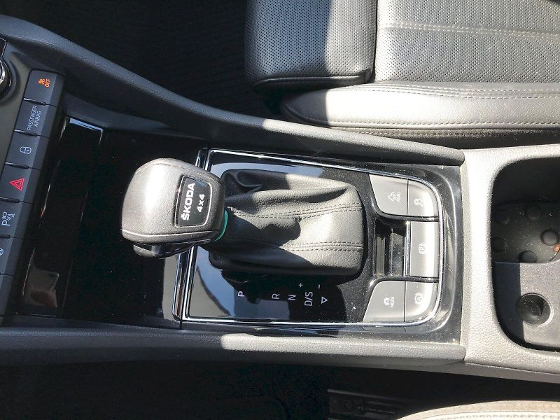 Škoda Kodiaq (2022) L K 4X4 TD 147/2.0 A7A - fotka 29 z 29