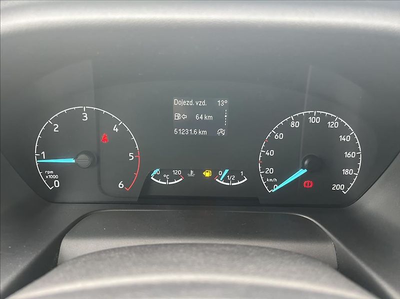 Ford Tourneo Custom 2,0 TDCI 9.Míst,Navi,DPH - fotka 13 z 19