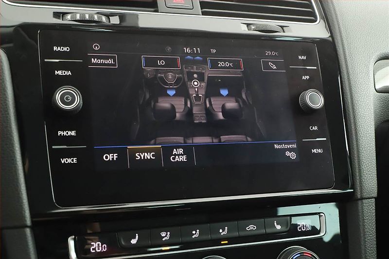 Volkswagen Golf (2018) Highline 2.0 TDI, Automat - fotka 18 z 21