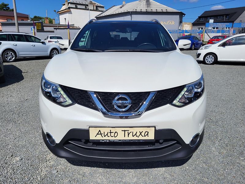 Nissan Qashqai 1.2 DIG-T 85kW - fotka 31 z 46