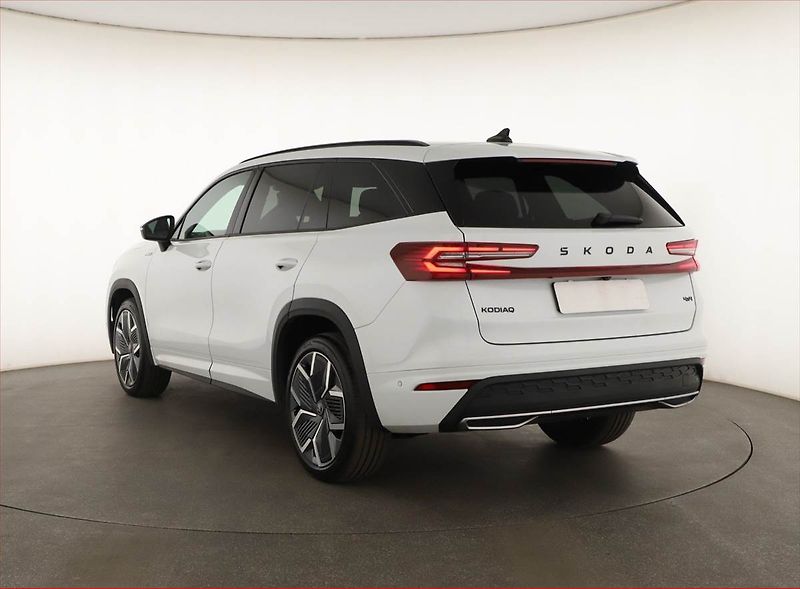 Škoda Kodiaq (2025) 2.0 TDI - fotka 4 z 21
