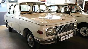 V takřka nezměněné podobě se Wartburgy vyráběly dvě desetiletí.