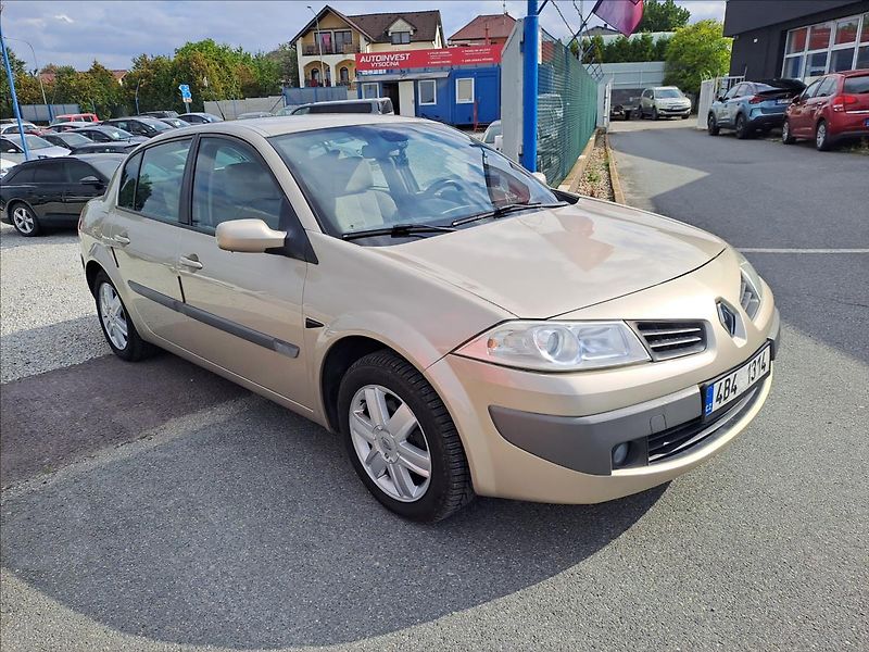 Renault Mégane 1,5 DCI KLIMA,NOVÉ ROZVODY - fotka 2 z 12