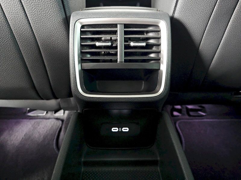 Škoda Octavia (2025) COMBI 1.5TSi DSG TOP SELECTION - fotka 32 z 35