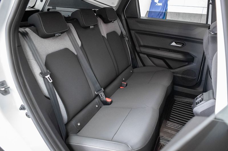 Dacia Bigster JOURNEY 1.2 TCe HYBRID-G 140 - fotka 12 z 48