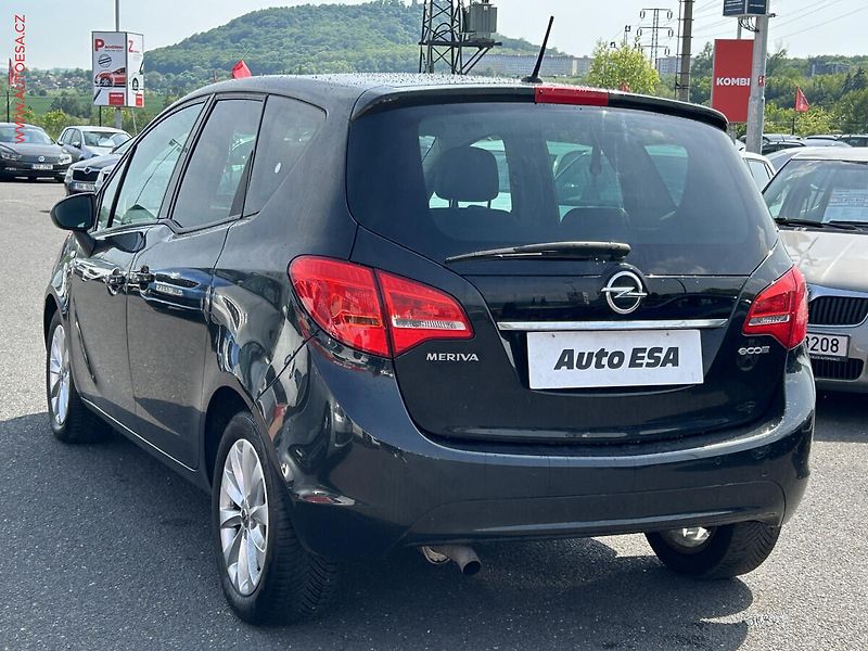 Opel Meriva (2012) 1.7CDTI, AC, výhřev sed - fotka 6 z 15