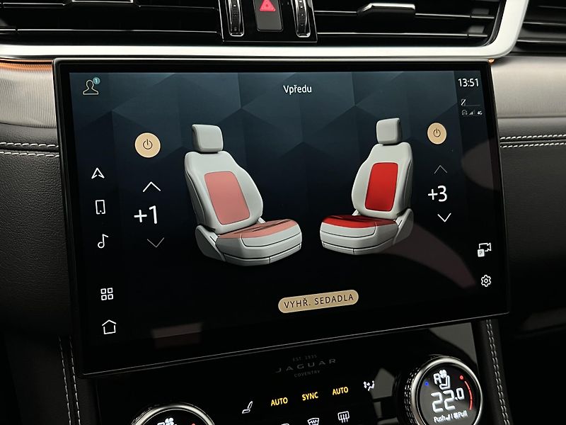 Jaguar F-Pace D200 R-DYNAMIC S AWD AUT - fotka 35 z 44