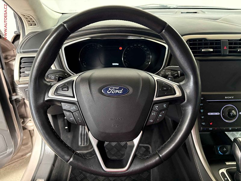 Ford Mondeo (2018) 2.0 TDCi, Vignale, AT - fotka 18 z 18
