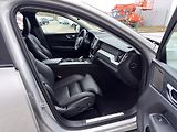 Volvo XC60 B5 AWD PLUS DARK /ventil. sed. - náhled 19