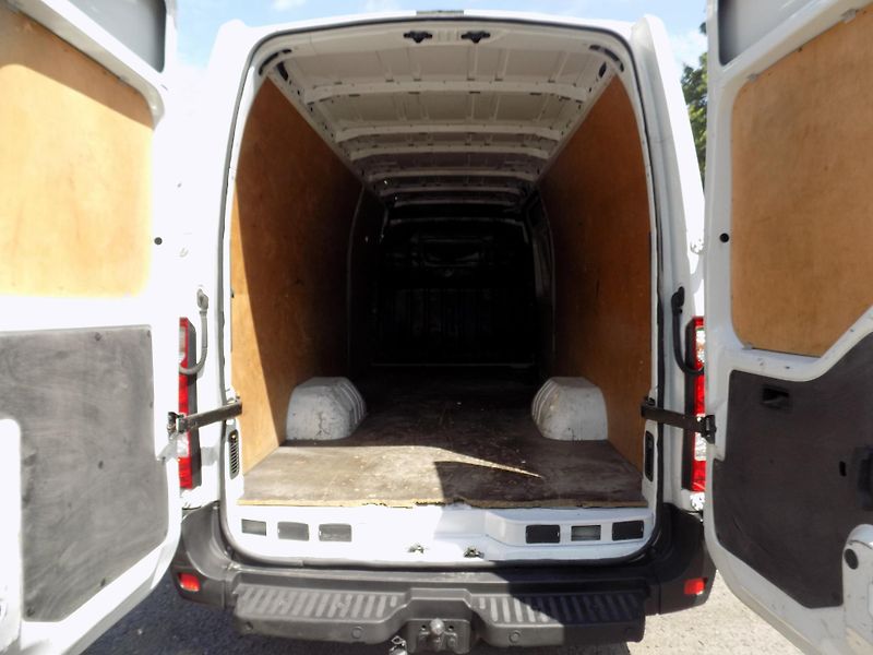 Renault Master (2016) 2,3 92KW SUPERMAXI TUPLÁKY - fotka 29 z 30