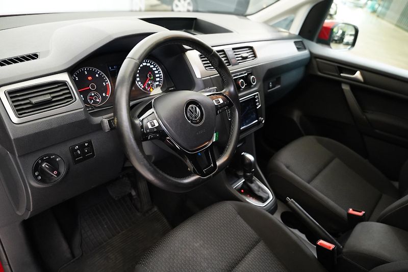Volkswagen Caddy - fotka 14 z 27