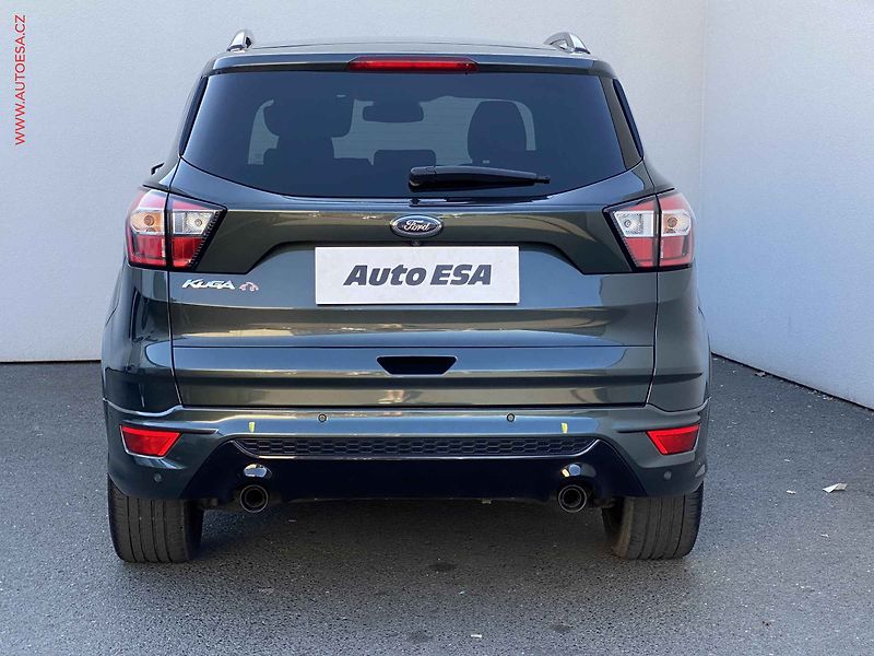 Ford Kuga (2017) 2.0 TDCi 4x4, ST-Line, AT - fotka 5 z 19