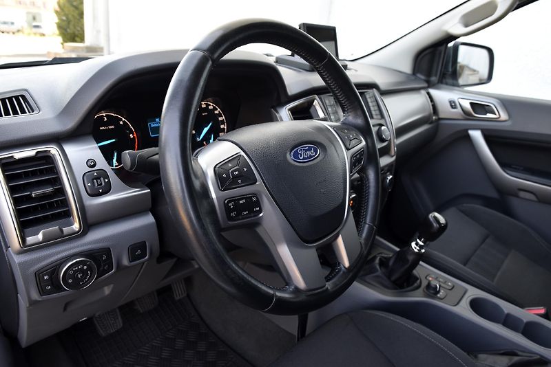 Ford Ranger 2.2 TDCi XLT DC 4X4, KLIMA, ČR - fotka 9 z 50