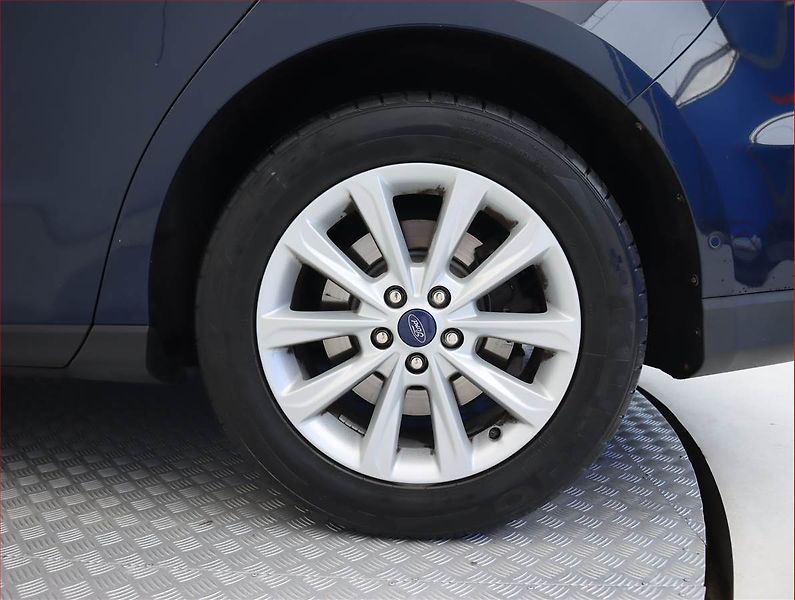 Ford S-MAX (2015) 2.0 TDCi, Automat, Serv.kniha - fotka 15 z 20