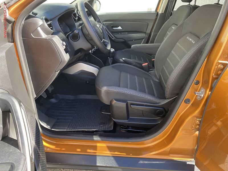 Dacia Duster (2019) 1.5 dCi 4x4, 2.maj,ČR - fotka 9 z 19