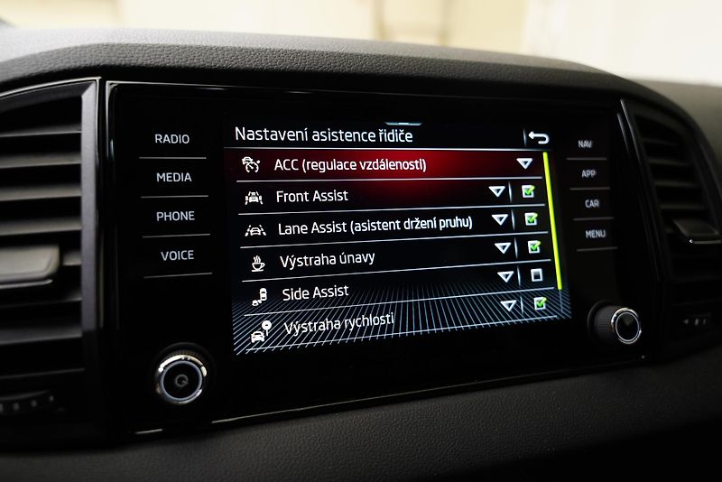 Škoda Karoq - fotka 21 z 29